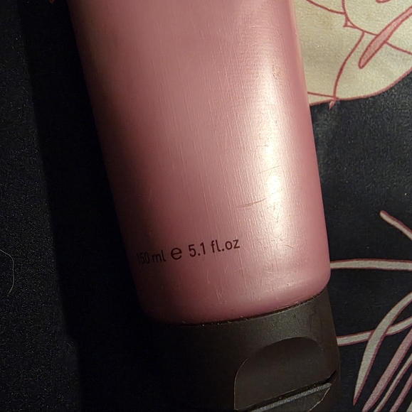 AHAVA Pink Peppercorn Dead Sea Water Hand Cream - Picture 4 of 5